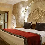 House 1938 Special Cave Hotel *