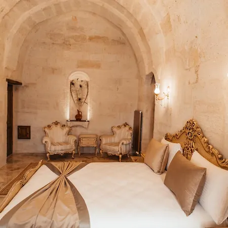 Hotell House 1938 Special Cave