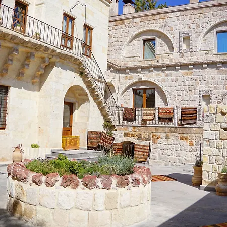 Hotel House 1938 Special Cave *