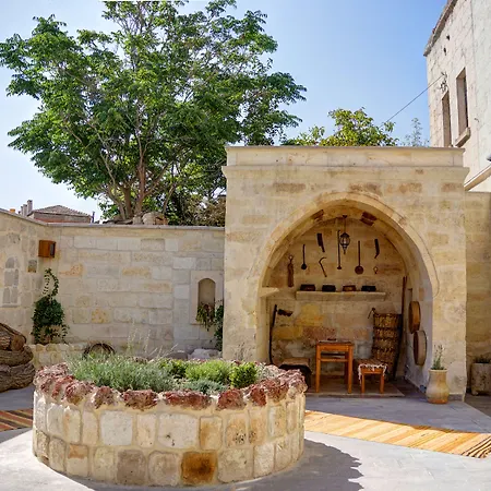 House 1938 Special Cave Hotel *