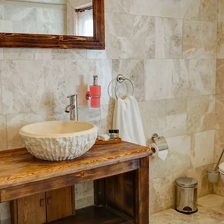 House 1938 Special Cave *