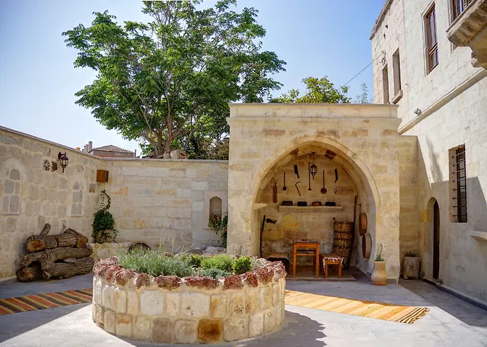 House 1938 Special Cave Hotel *